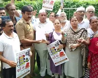 Kanpur News : कांग्रेस का चूड़ी भेंट सत्याग्रह, शिक्षा मंत्री की बर्खास्तगी और छात्रों पर लाठीचार्ज के खिलाफ प्रदर्शन