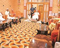Ayodhya News : राम मंदिर के धार्मिक आयोजनों की जिम्मेदारी अब संतों के हाथ, ट्रस्ट की बैठक में गोविंद देव गिरी की अध्यक्षता में बनाई गई समिति