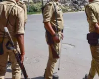 Pilibhit News : प्रेमिका संग लौटे युवक की पहले पिटाई, फिर फंदे से लटका..पुलिस ने बचाई जान