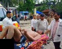 Unnao News : पारिवारिक विवाद में पति ने लगाई खुद को आग, बचाने में पत्नी भी झुलसी, जानें पूरा मामला