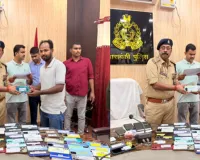 Barabanki News : पुलिस ने 17 लाख रुपये के 85 गुम मोबाइल किए बरामद, असली मालिकों को लौटाए
