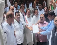 Barabanki News : खाद संकट और स्मार्ट मीटर के मुद्दे पर कांग्रेस का प्रदर्शन, राज्यपाल के नाम भेजा ज्ञापन