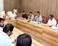 Kanpur News: कानपुर नगर निगम बैठक में गूंजी सफाई, जलभराव और स्ट्रीट लाइट की समस्याएं, महापौर ने अधिकारियों को लगाई फटकार