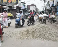 Bareilly News : श्यामगंज बाजार में टुकड़ों में काम... उड़ रही धूल, लगा रहा जाम