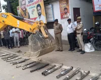 Barabanki News: मॉडिफाइड साइलेंसर, लाउडस्पीकर और हूटर पर चला बाबा का बुलडोजर, शरारती तत्वों में हड़कंप