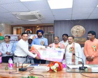Sultanpur News: शिक्षकों के लिए खुशखबरी, पांच लाख तक मुफ्त इलाज की सुविधा, मुख्यमंत्री कैशलेस चिकित्सा योजना लागू