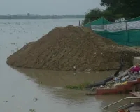 Kanpur News: बारिश से रुका नमामि गंगे प्रोजेक्ट, गंगा का बढ़ा जलस्तर, 14 नालों की टैपिंग बंद