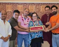 रामपुर की कला और विरासत की कायल हुईं ग्रीस की राजदूत, आम महोत्सव से लेकर रामपुरी चाकू तक ने जीता दिल