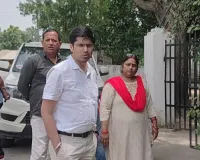 सुलतानपुर स्कूल हादसा: ई-रिक्शा की टक्कर से छात्रा की मौत, BSA ने इंचार्ज प्रधानाध्यापिका को किया निलंबित