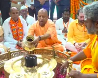 CM Yogi Barabanki Visit: लोधेश्वर धाम से बाराबंकी को 542.41 करोड़ की सौगात, महादेवा कॉरिडोर का शिलान्यास कर किया जलाभिषेक