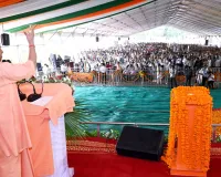 CM योगी का सपा पर सीधा आरोप: वक्फ बोर्ड जिस जमीन को कब्रिस्तान बताता, वहां से दलितों और गरीबों को उजाड़ दिया जाता 