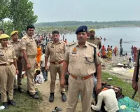 Rampur News : गुरु पूर्णिमा पर ढकुरिया घाट पर हजारों श्रद्धालुओं ने लगाई आस्था की डुबकी, महर्षि वेदव्यास को किया नमन