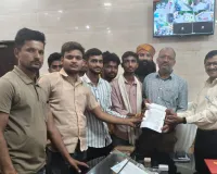 गोंडा के आयुष्मान आरोग्य मंदिर पर एक साल से लटका ताला,  स्वास्थ्य सेवाएं ठप होने से ग्रामीणों का फूटा गुस्सा