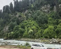उत्तराखंड में भारी बारिश का कहर, चारधाम यात्रा स्थगित; तीन लोगों की मौत, कई मार्ग प्रभावित