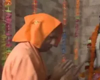 गुप्त नवरात्र में मां पाटेश्वरी के दरबार पहुंचे मुख्यमंत्री योगी आदित्यनाथ, प्रदेश की सुख-समृद्धि की कामना की