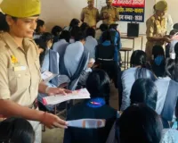  Bahraich News: बहराइच में मिशन शक्ति अभियान के तहत महिलाओं-बालिकाओं को किया जागरूक