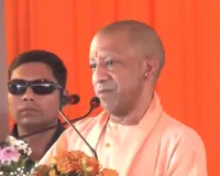  PDA का 'P' पाकिस्तान बना देंगे....  सीएम योगी का बड़ा हमला, कहा-गिरगिट की तरह रंग बदलती है सपा