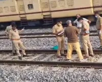 Raebareli News : रूपामऊ रेलवे स्टेशन के पास फौजी का शव मिलने से हड़कंप, ट्रेनिंग से लौट रहा था प्रयागराज