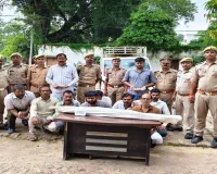 Sitapur News: जमीन विवाद में 25 राउंड फायरिंग का खुलासा, IPS मयंक बाजपेई के पिता समेत 10 गिरफ्तार