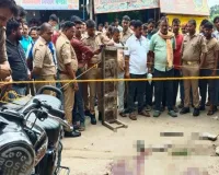 Pratapgarh News : ससुराल पहुंचे पूर्व फौजी ने साले पर दागी गोलियां, आक्रोशित भीड़ ने आरोपी को पकड़कर पीटा