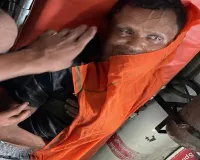 Sitapur News : घास काटने की सजा… किसान को पीट-पीटकर दबगों ने किया अधमरा