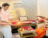 नई जिम्मेदारी मिलते ही गोवर्धन पहुंचे BJP महासचिव बिप्लव देब, पत्नी संग किया रुद्राभिषेक; शंकराचार्य से बंद कमरे में हुई लंबी चर्चा