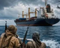  Somalia-Yemen के पास दो कमर्शियल जहाज हाईजैक, समुद्री डाकुओं के चंगुल में आये 22 भारतीय