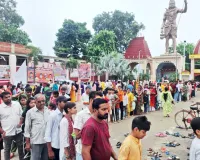 Bareilly News : नाथ नगरी में आधी रात के बाद से शिवालयों में गूंज रहे हर-हर महादेव के उद्घोष