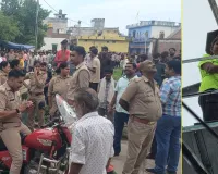 Pilibhit News : दहेज उत्पीड़न से परेशान विवाहिता 100 फीट ऊंचे टावर पर चढ़ी, ससुरालियों पर कार्रवाई की मांग