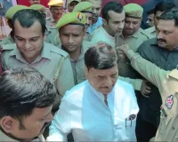 Rampur News : सपा महासचिव शिवपाल यादव ने जेल में की आजम खान से मुलाकात, जौहर विवि भी पहुंचे