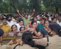 रुद्रपुर: ठुकराल पर मुकदमा दर्ज होते ही गरमाई तराई की राजनीति, कांग्रेसियों ने पुलिस ऑफिस पर किया हंगामा