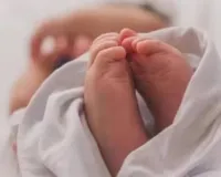 Shahjahanpur News : तिलहर CHC में बड़ी लापरवाही, मदद के लिए चीखती रही प्रसूता; शौचालय में हुआ बच्चे का जन्म