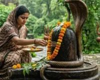  Bareilly News : सावन के तीसरे सोमवार पर नागपंचमी का अद्भुत संयोग, बनेंगे 4 शुभ योग; नाग चंद्रेश्वर शृंगार से मिलेगा लाभ