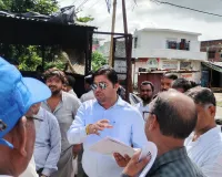 Amethi Encroachment News: बिना नोटिस अतिक्रमण हटाने पहुंची NHAI टीम, तहसीलदार ने लगाई फटकार