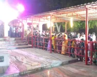 Sawan Somwar 2026: सावन के पहले सोमवार को बाबा विभूतिनाथ मंदिर में उमड़ा आस्था का सैलाब, ‘हर-हर महादेव’ से गूंजा परिसर