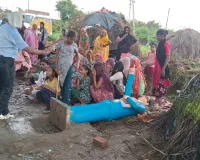 Badaun News : बदायूं में आंबेडकर प्रतिमा को लेकर बवाल, दिनभर तनातनी के बाद पथराव, 32 के खिलाफ नामजद एफआईआर 