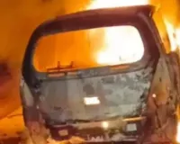 Lucknow News : सीतापुर हाईवे पर चलती कार बनी आग का गोला, युवक की जिंदा जलकर मौत