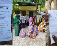 सीएमओ की फटकार के अगले ही दिन फिर खुली पोल! CHC माल में मरीजों को लिखी जा रहीं बाहर की दवाएं