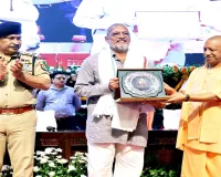CM योगी की दो टूक : नेता-अधिकारी का बेटा भी कानून से ऊपर नहीं, अपराध किया तो भुगतना होगा अंजाम
