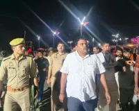   Sitapur news : सावन के अंतिम सोमवार पर DM-SP ने किया पत्थर शिवाला-चहलारी घाट का निरीक्षण, घाटों की परखी सुरक्षा