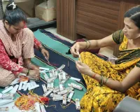 राखियों से रोजगार  .... NRLM की मदद से महिलाओं ने तैयार की रंग-बिरंगी राखियां, बाजारों व दफ्तरों पर करेंगी बिक्री