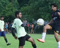 Lucknow Football League : चौक स्टेडियम में 90 मिनट का रोमांच, अलीगंज स्पोर्टिंग और RBI क्लब ने मारी बाजी