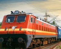 रक्षाबंधन पर लखनऊ आने वाली ट्रेनों में वेटिंग और नो रूम :  टिकट की मारामारी के बीच रेलवे बढ़ाएगा बोगियां 