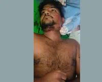 Moradabad News : किसान पर हमला करने वाला आदमखोर तेंदुआ पकड़ा, चाचा-दादी की दिलेरी से बची ललित की जान 