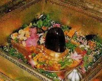  नागपंचमी पर काशी में आस्था का सैलाब,  बारिश के बीच बाबा विश्वनाथ के दरबार में उमड़ी श्रद्धालुओं की भीड़