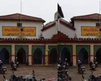 Shahjahanpur News : शाहजहांपुर में पार्षदों ने रिश्वत की कमाई मिल-बांटकर खाने की कसम खाई, वीडियो वायरल होने पर मचा हंगामा 