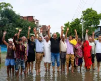 रायबरेली में बारिश ने बढ़ाई मुश्किलें, जगतपुर-डलमऊ मार्ग जलमग्न; घरों की चौखट तक पहुंचा पानी