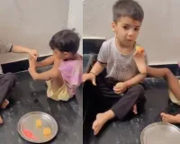 हाथ नहीं तो क्या हुआ, पैरों से भाई को बांधी राखी, भाई-बहन का भावुक करने वाला वीडियो वायरल