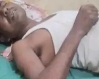 छात्रा की फोटो खींचने का विरोध करना पड़ा भारी, घर में घुसकर पिता को पीटा; दो घायल