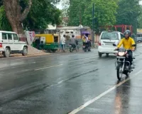 UP Weather, 30 August: आज भी आसमान में छाए रहेंगे बादल, यूपी के इन जिलों में होगी बारिश; जानिए आपके शहर का हाल  